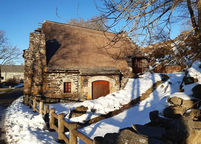 L'abri Massif Du Mézenc *