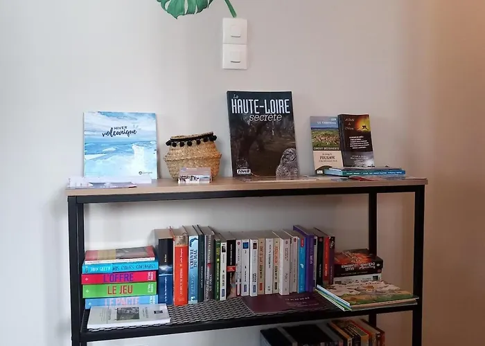 L'abri Massif Du Mézenc *