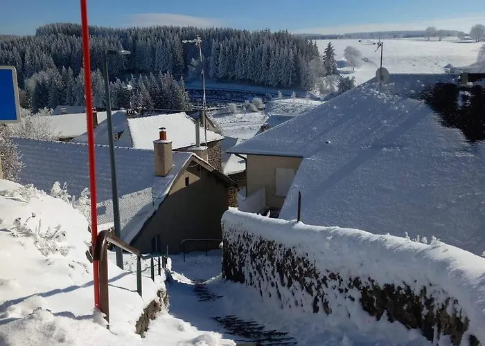 L'abri Massif Du Mézenc * Saint-Front (Haute-Loire)